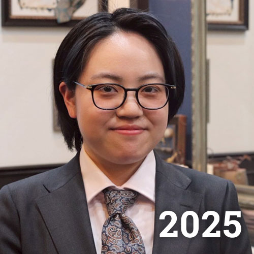 佐藤 優衣 肖像写真